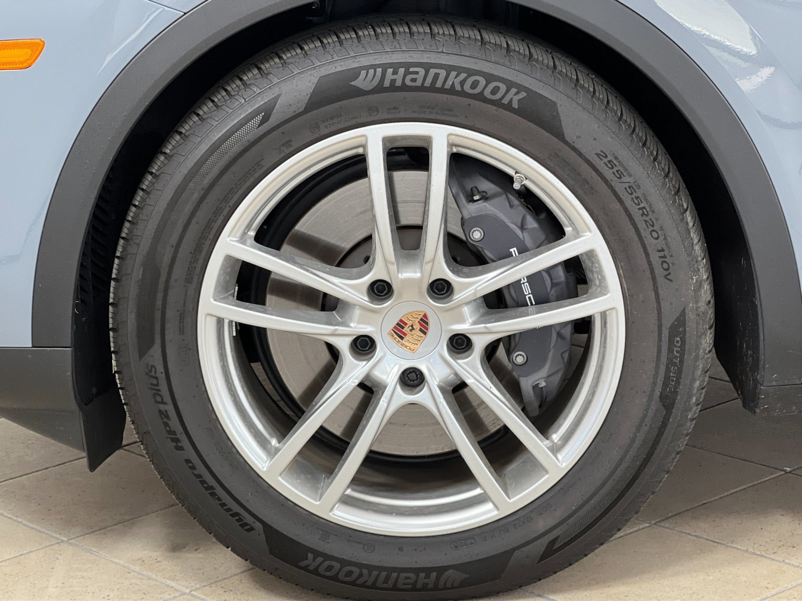 Certified 2026 Porsche Cayenne Coupe AWD/4WD image 27