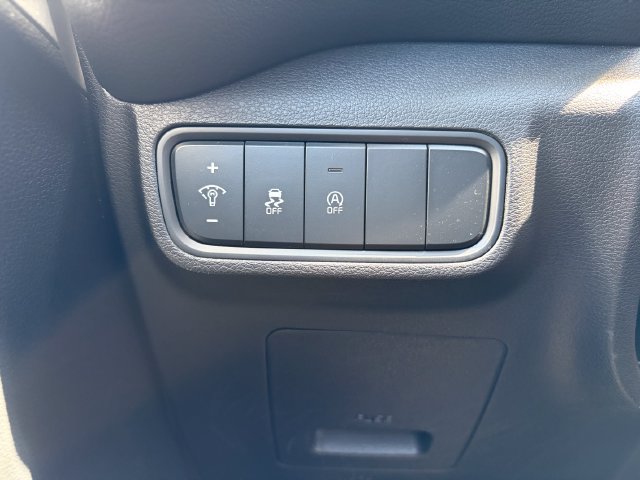 Certified 2023 Kia Soul LX w/ LX Technology Package FWD image 27