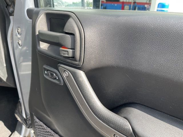 Used 2014 Jeep Wrangler Unlimited Sport w/ Quick Order Package 24S image 19