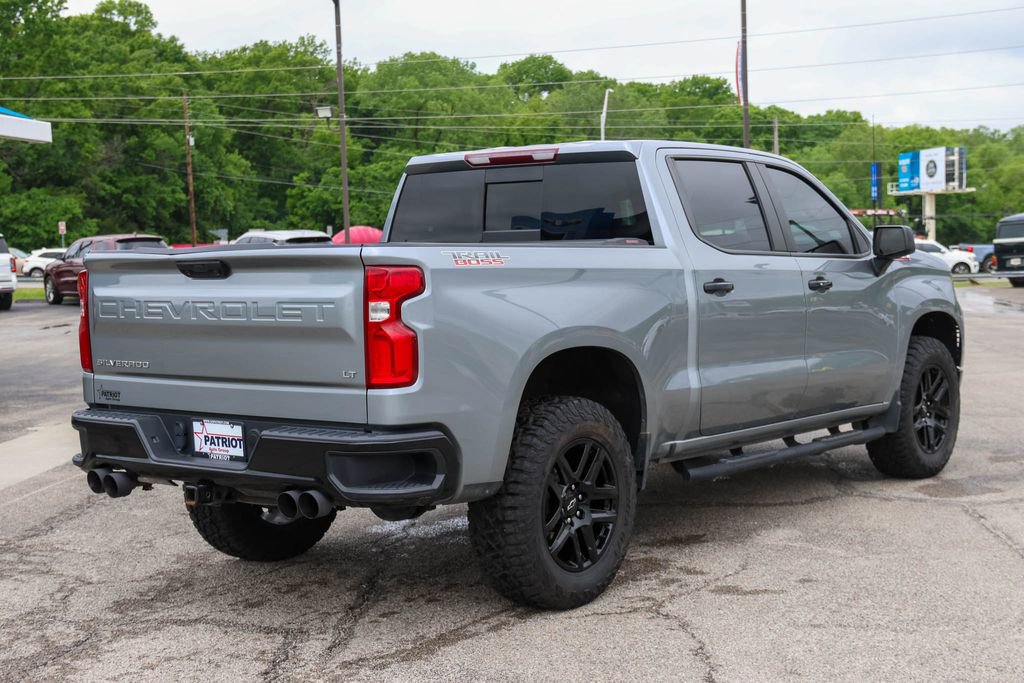Used 2024 Chevrolet Silverado 1500 LT Trail Boss w/ Convenience Package II AWD/4WD image 3