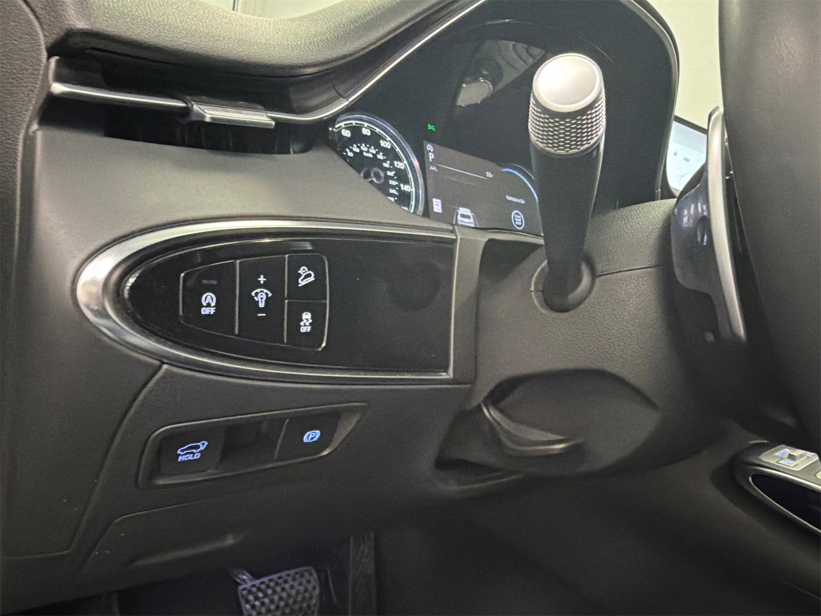 Used 2025 Genesis GV70 2.5T image 30