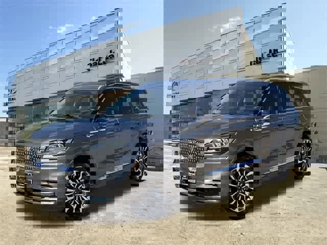 Used 2023 Lincoln Aviator Reserve w/ Elements Package Plus