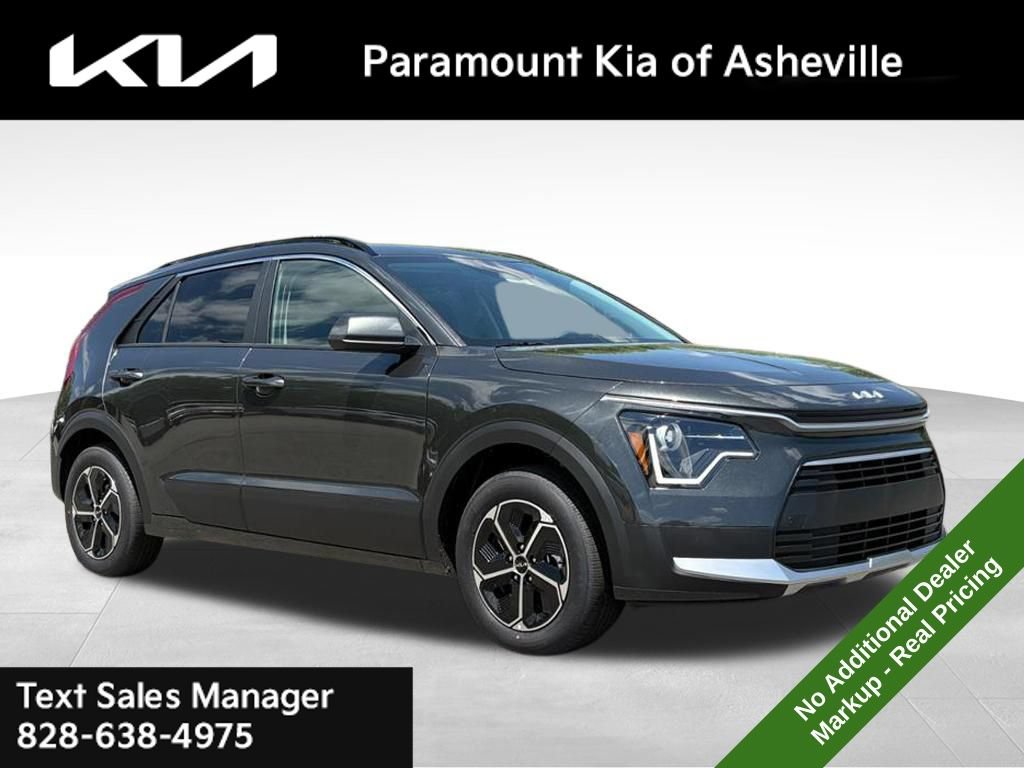 New 2026 Kia Niro LX