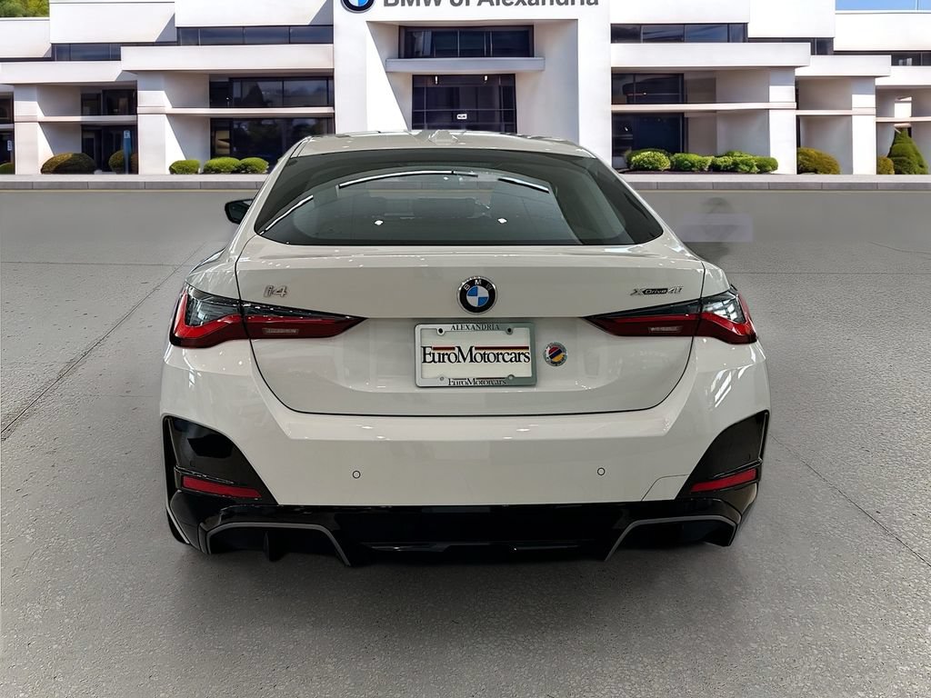 Used 2026 BMW i4 xDrive40i w/ M Sport Package AWD/4WD image 6