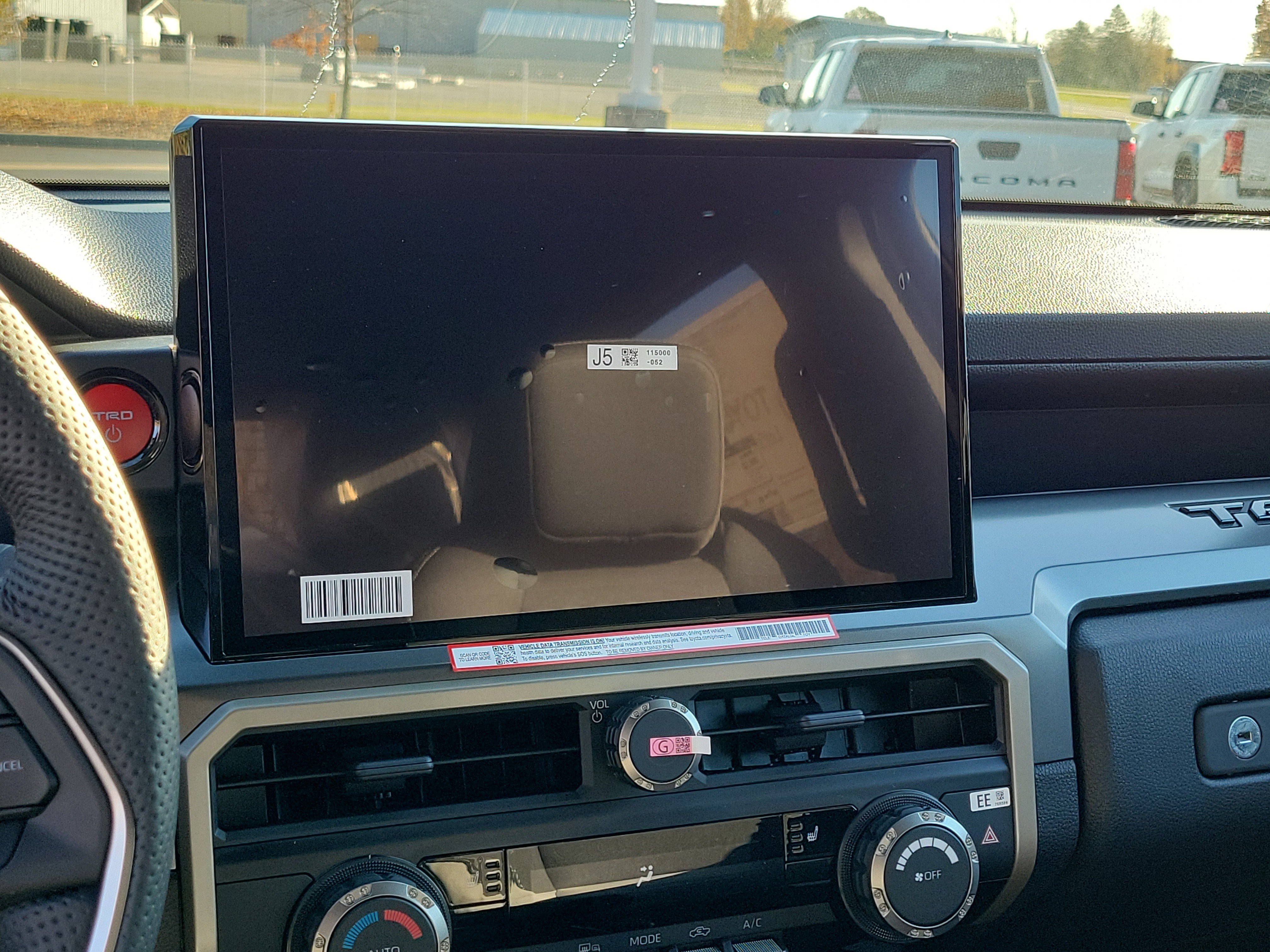 New 2025 Toyota Tacoma TRD Off-Road image 10