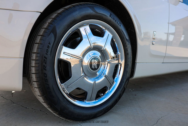 Used 2012 Rolls-Royce Phantom Sedan RWD image 66