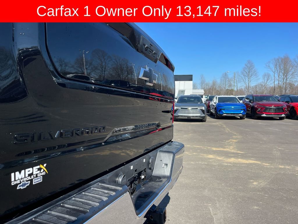Used 2024 Chevrolet Silverado 1500 LT w/ Z71 Off-Road Package image 30