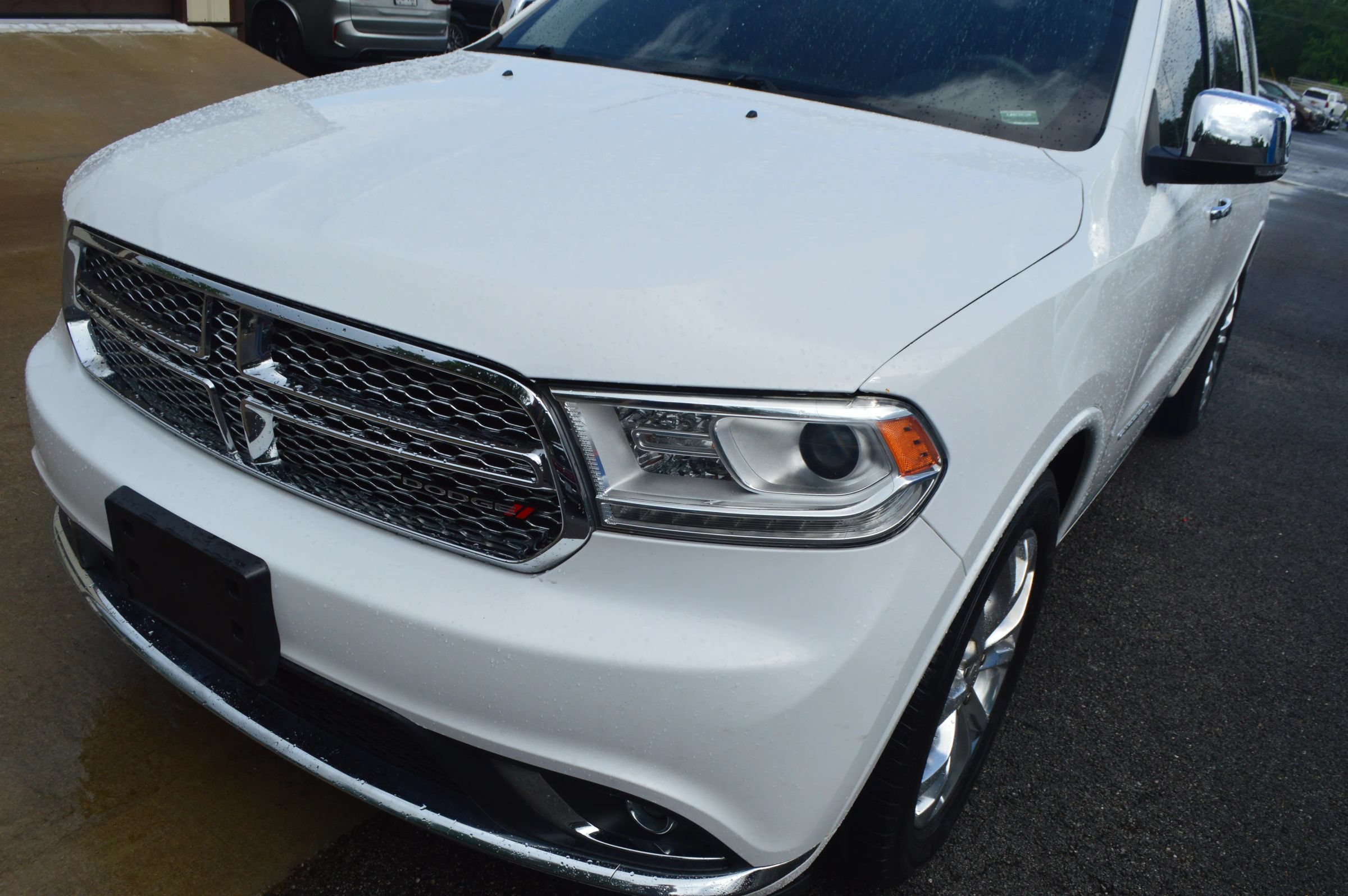 Used 2017 Dodge Durango Citadel w/ Premium Entertainment Group RWD image 3