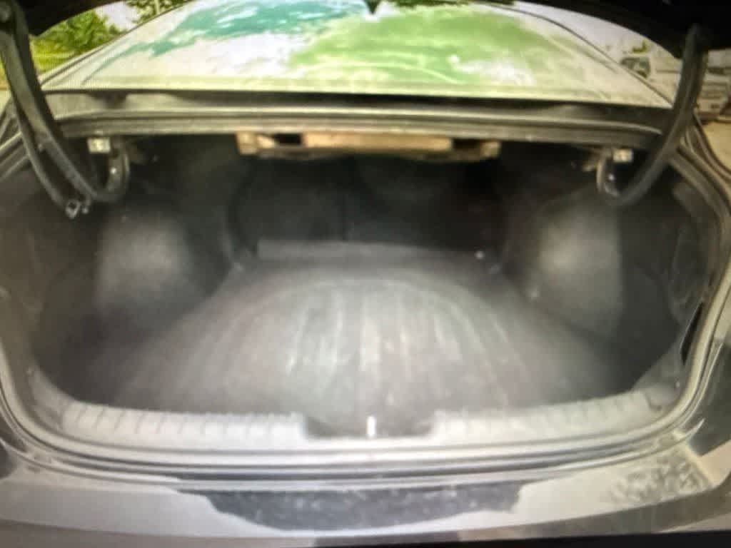 Used 2025 Hyundai Elantra SEL FWD image 9