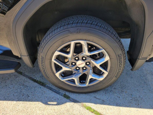 Certified 2023 GMC Sierra 1500 SLT w/ SLT Premium Package image 8