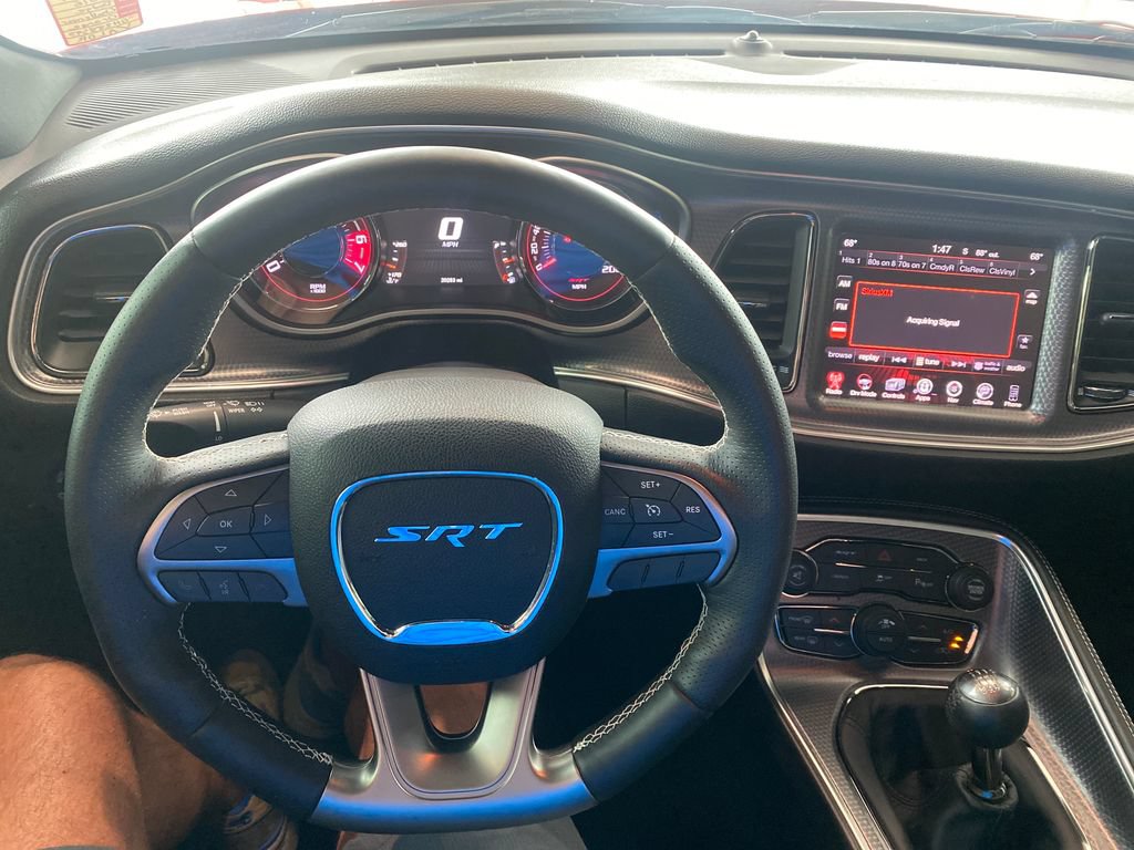 Used 2016 Dodge Challenger SRT Hellcat RWD image 15