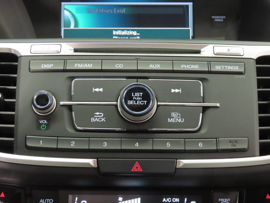 Used 2017 Honda Accord LX image 24