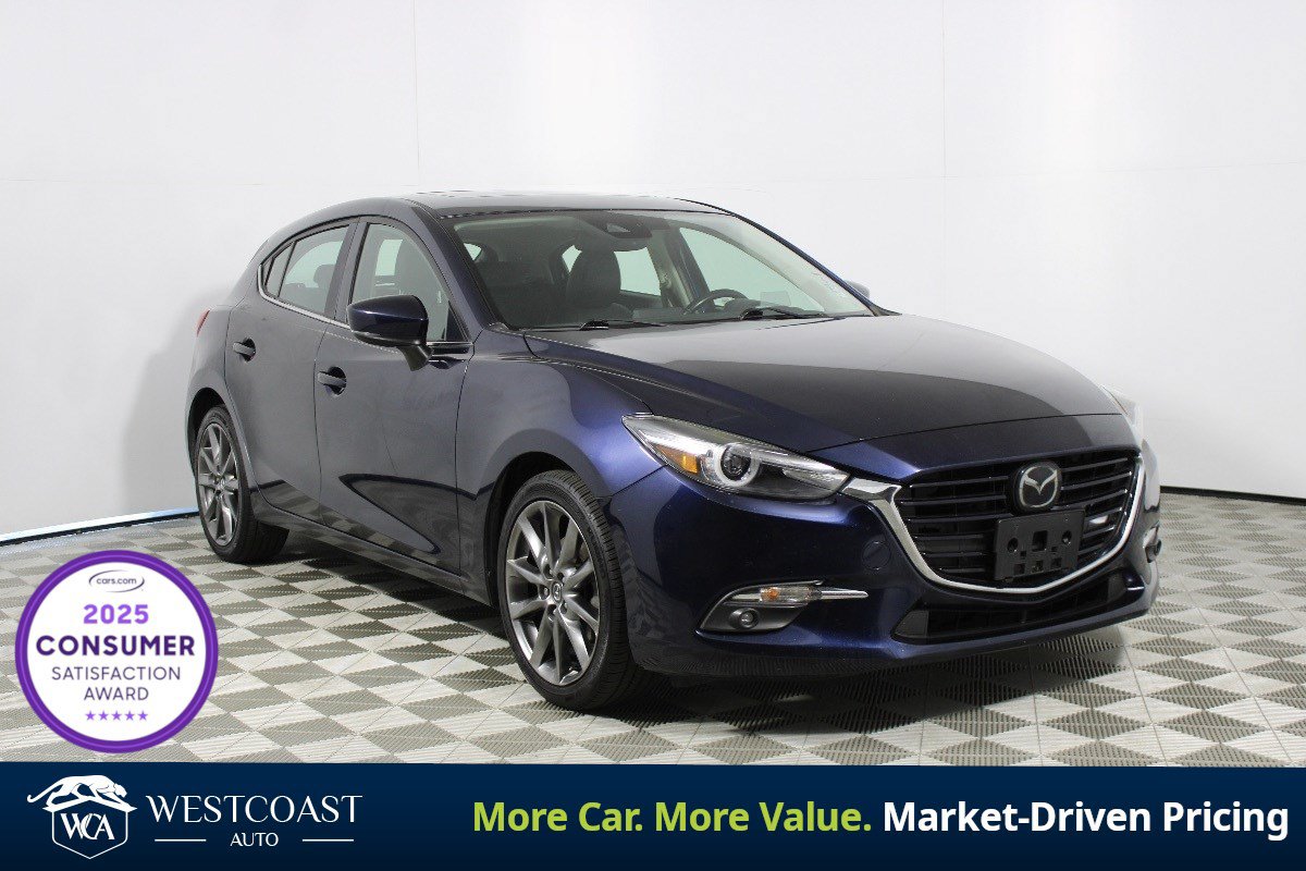 Used 2018 MAZDA MAZDA3 Grand Touring w/ Premium Equipment Package FWD image 1