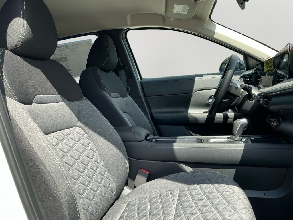 New 2027 Nissan Kicks SV FWD image 12