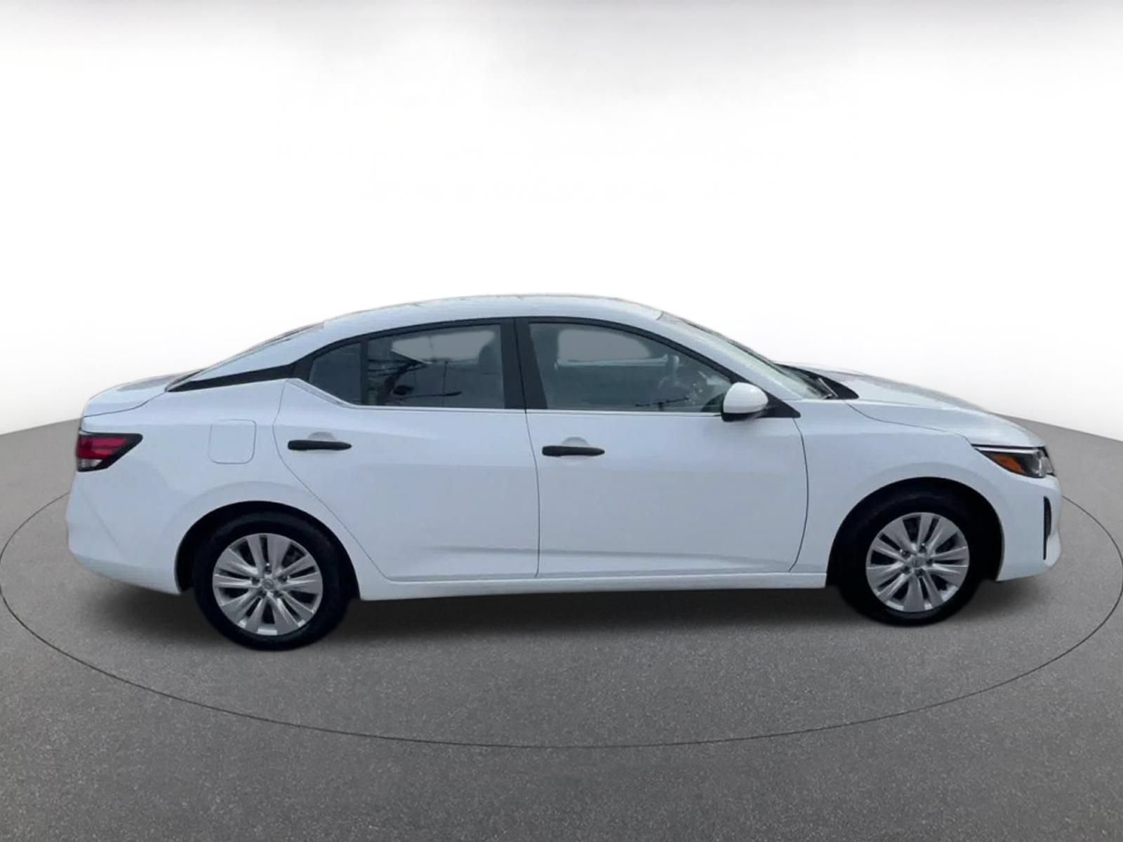 Used 2025 Nissan Sentra S FWD image 13