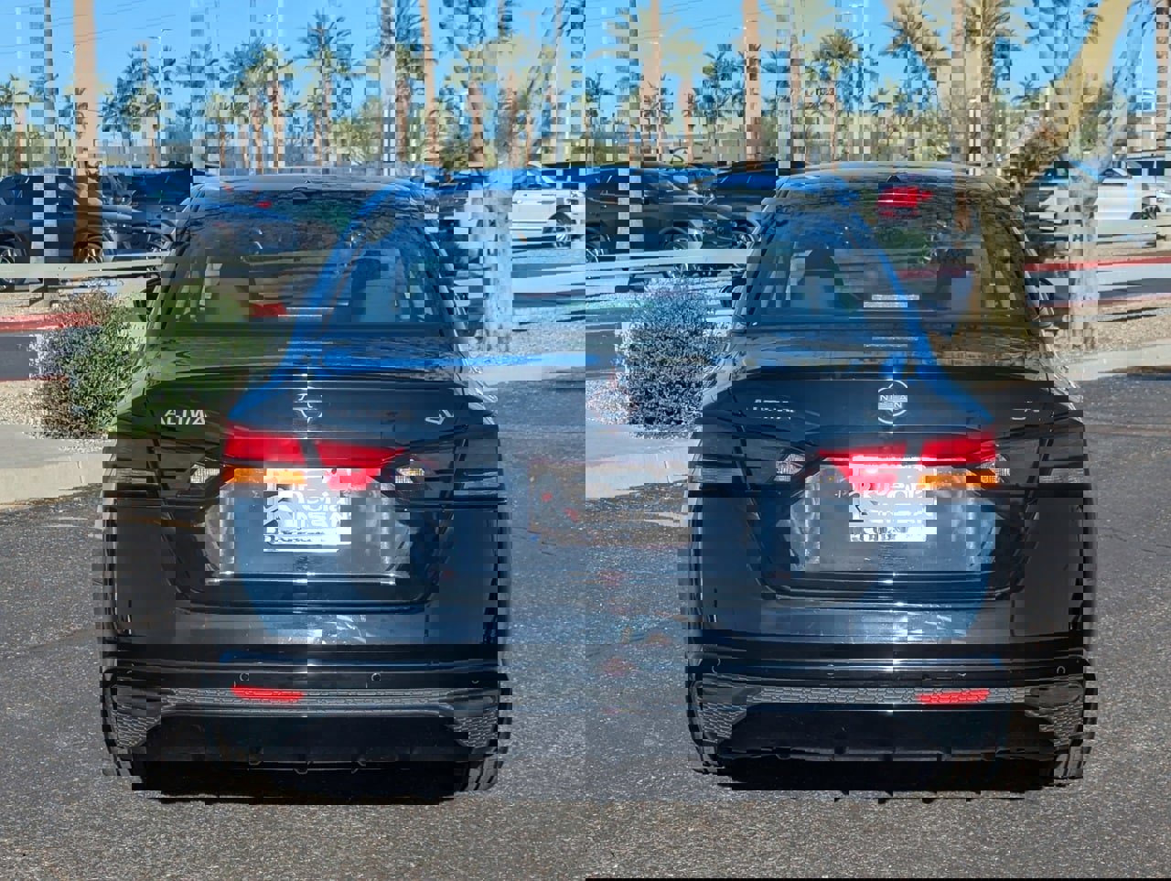 Certified 2024 Nissan Altima 2.5 SV image 5