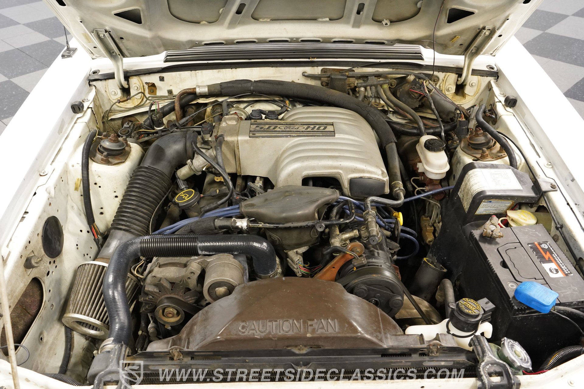 Used 1987 Ford Mustang LX image 3