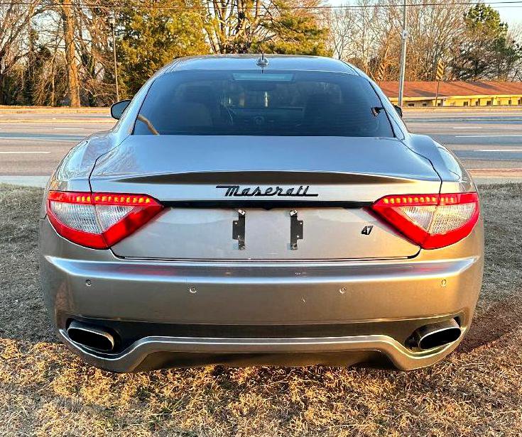Used 2011 Maserati GranTurismo S image 4
