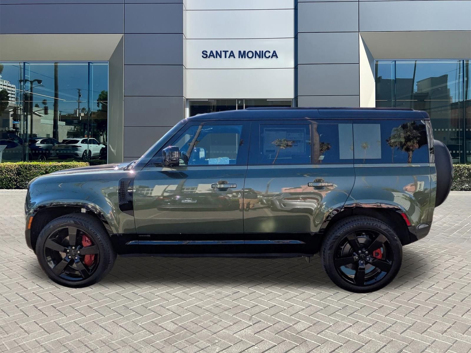 New 2026 Land Rover Defender 110 X image 8