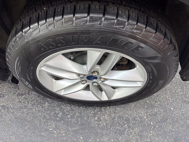 Used 2016 Ford Edge SEL AWD/4WD image 24