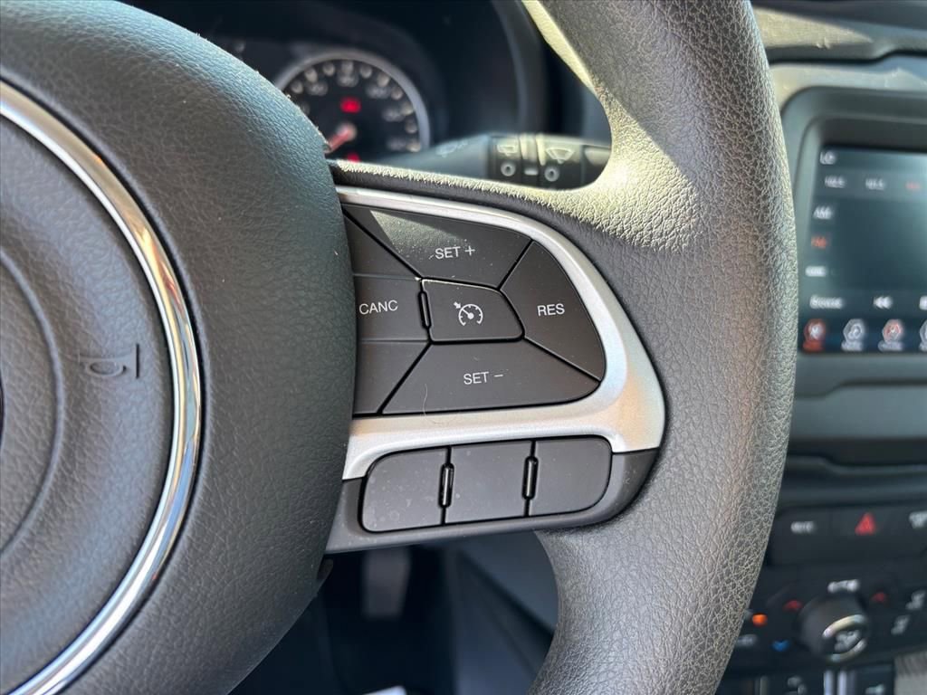 Used 2020 Jeep Renegade Sport image 14