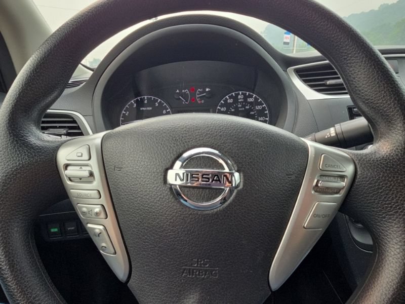 Used 2016 Nissan Sentra S FWD image 11