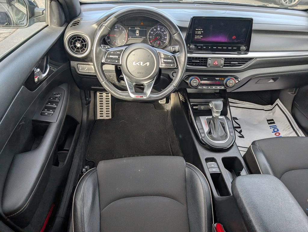 Used 2024 Kia Forte GT-Line w/ GT-Line Premium Package image 8