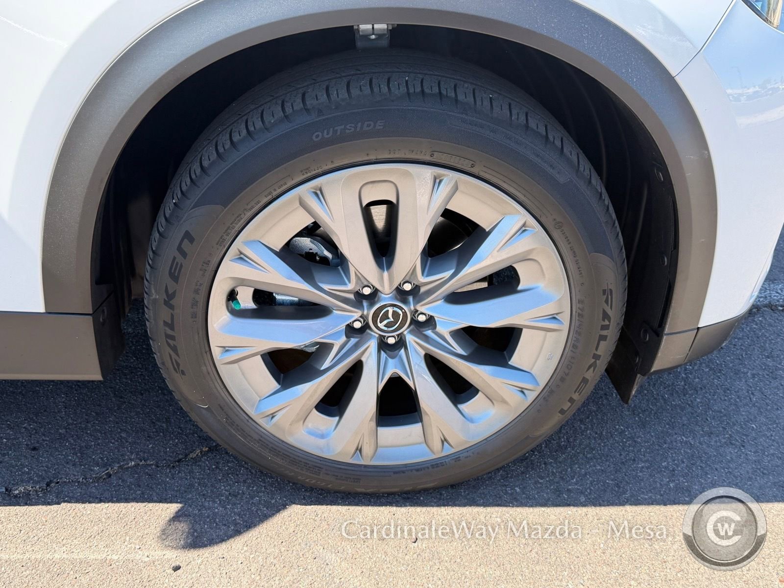 Used 2024 MAZDA CX-90 3.3 Turbo w/ Premium Package image 10