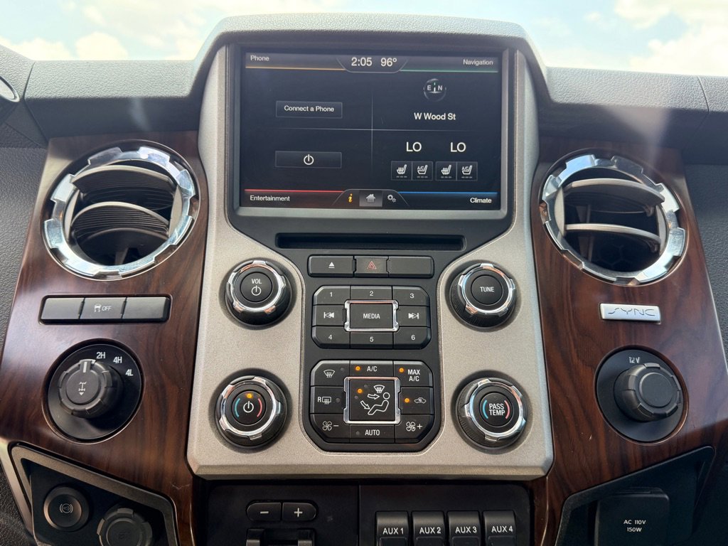 Used 2016 Ford F350 Lariat w/ Lariat Ultimate Package AWD/4WD image 15