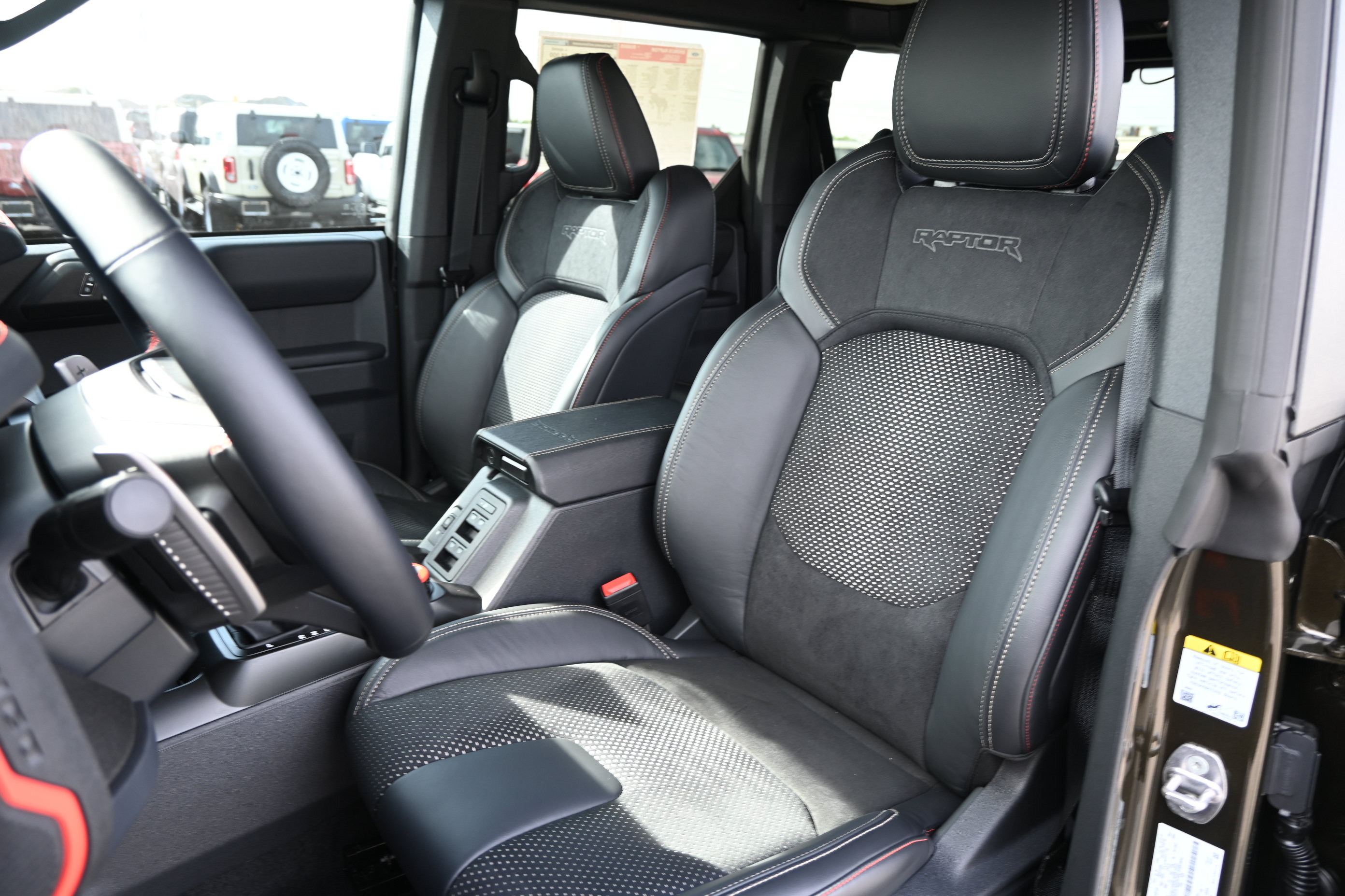 New 2026 Ford Bronco Raptor AWD/4WD image 35