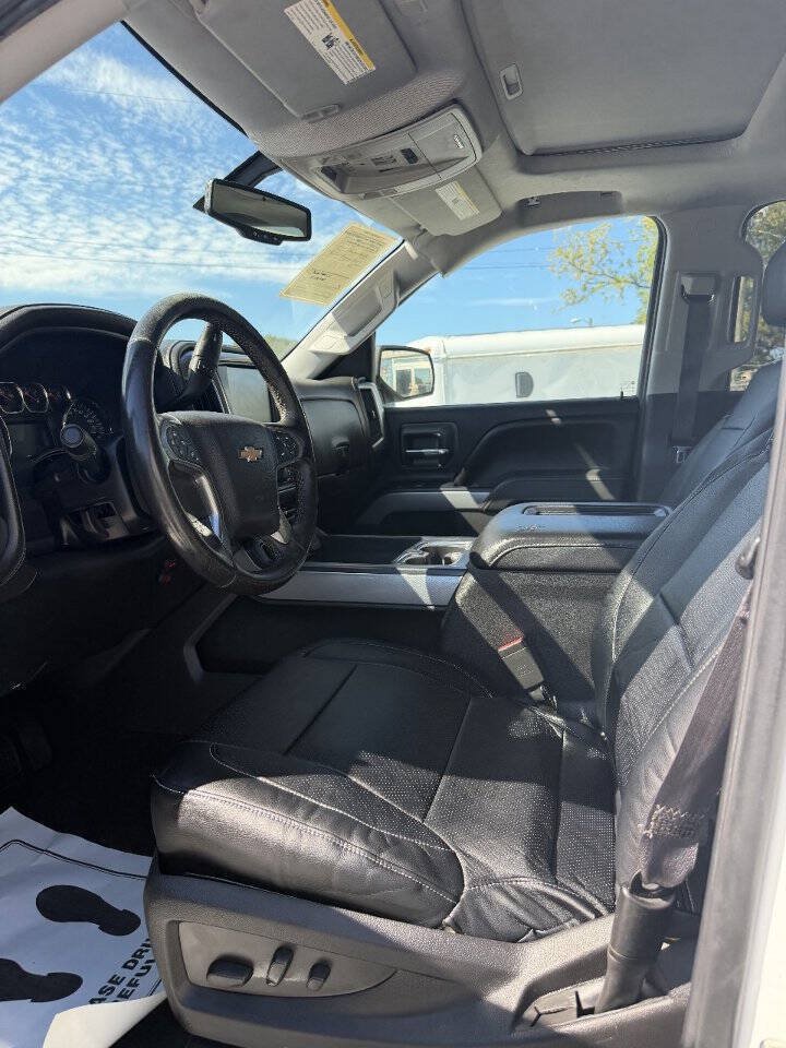 Used 2016 Chevrolet Silverado 1500 LTZ Z71 w/ LTZ Plus Package AWD/4WD image 10