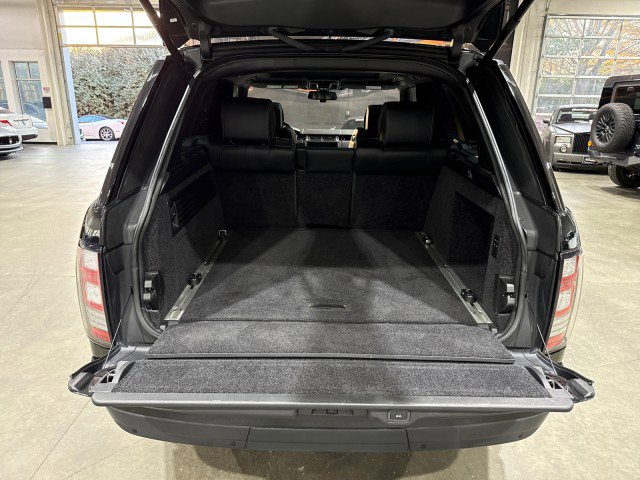 Used 2014 Land Rover Range Rover Autobiography image 17