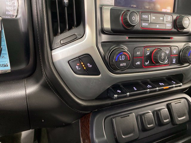 Used 2015 GMC Sierra 2500 SLT w/ Suspension Package, Off-Road AWD/4WD image 7