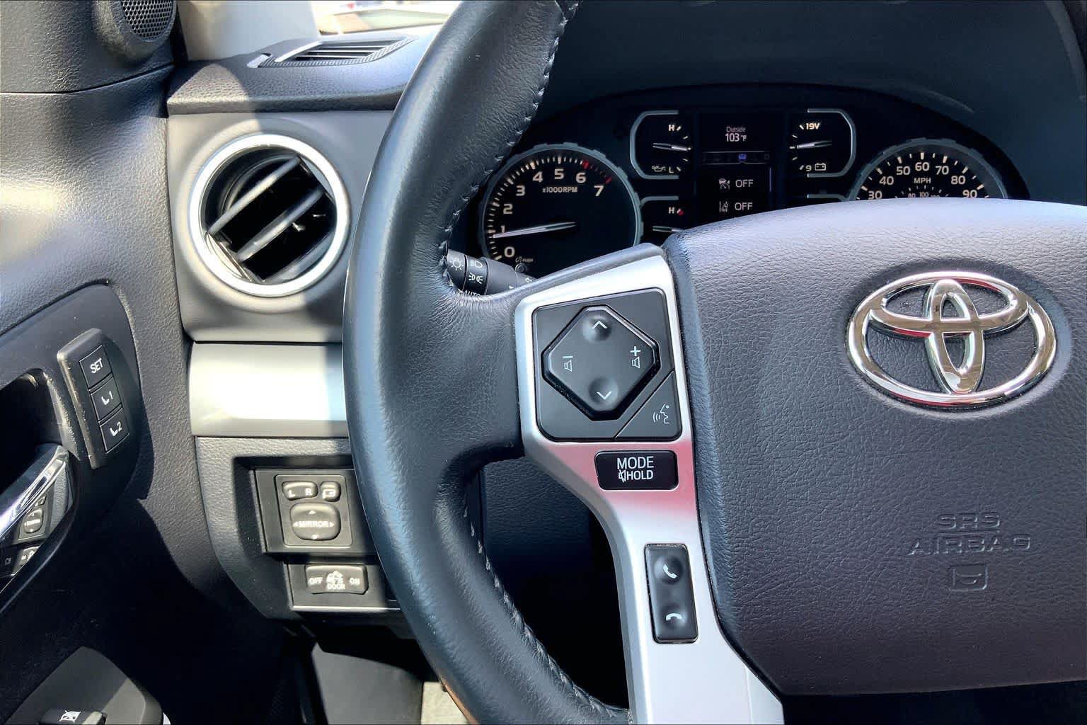 Used 2021 Toyota Tundra Platinum AWD/4WD image 23