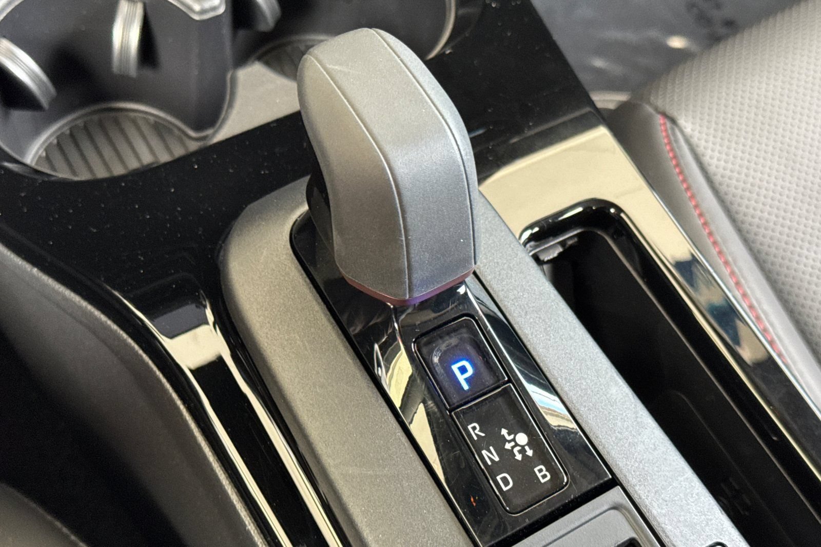Used 2023 Toyota Prius Prime Premium FWD image 26