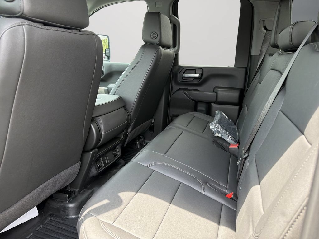 Used 2025 GMC Sierra 2500 Pro AWD/4WD image 15