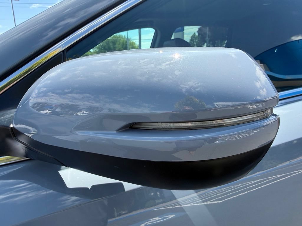 Used 2022 Honda CR-V Touring image 27