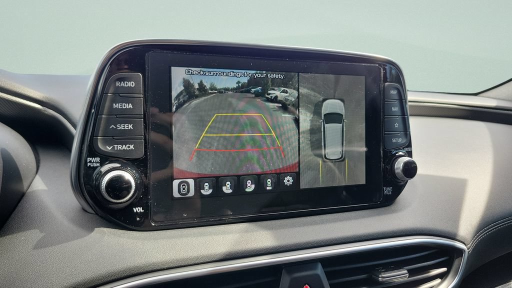 Used 2020 Hyundai Santa Fe Limited FWD image 17