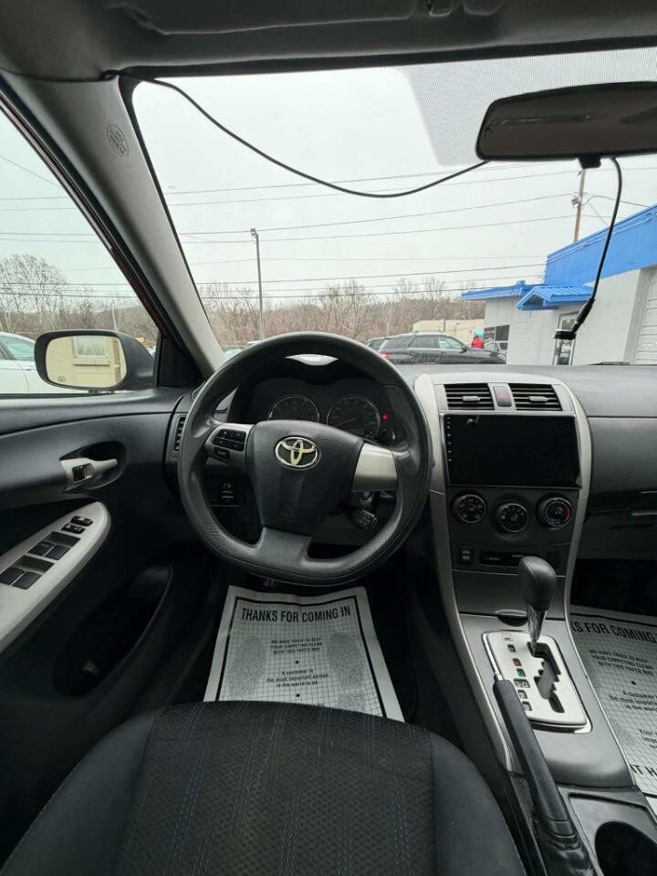 Used 2012 Toyota Corolla S image 15