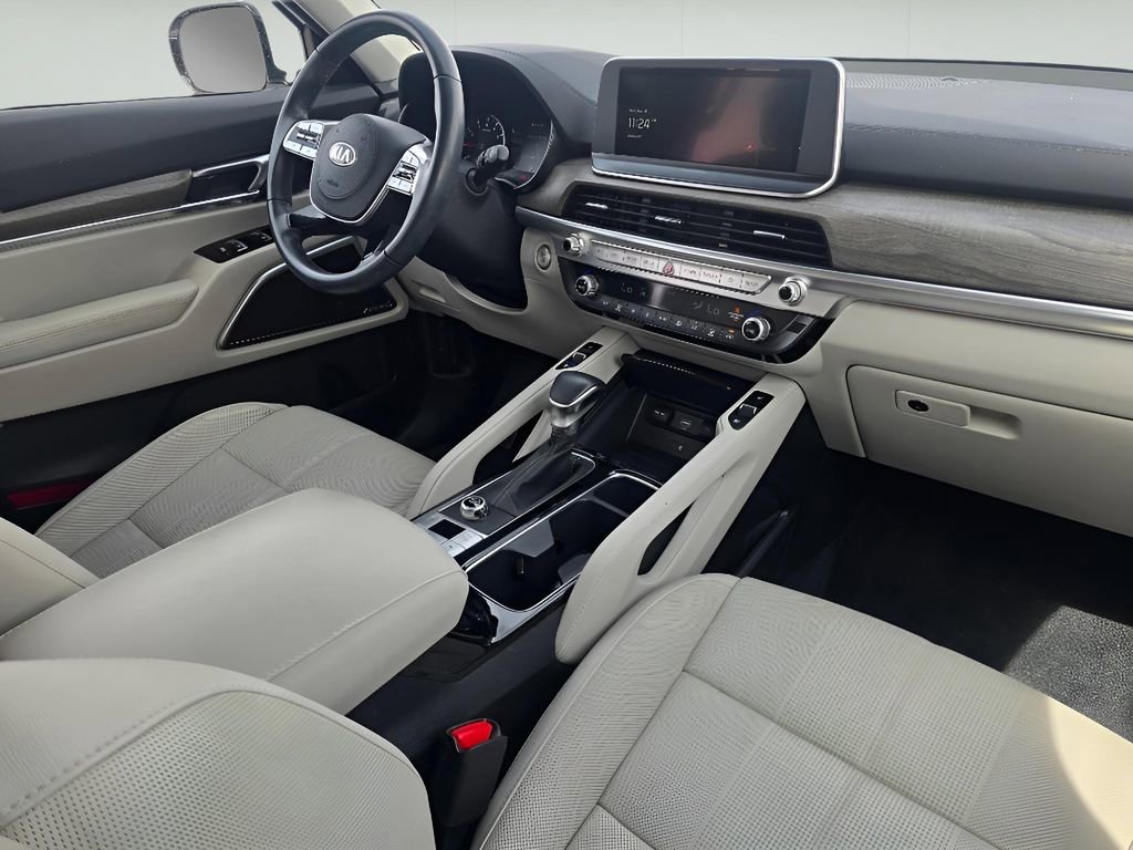 Used 2021 Kia Telluride SX w/ Towing Package FWD image 13