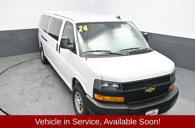 Used 2024 Chevrolet Express 3500 LS RWD image 25