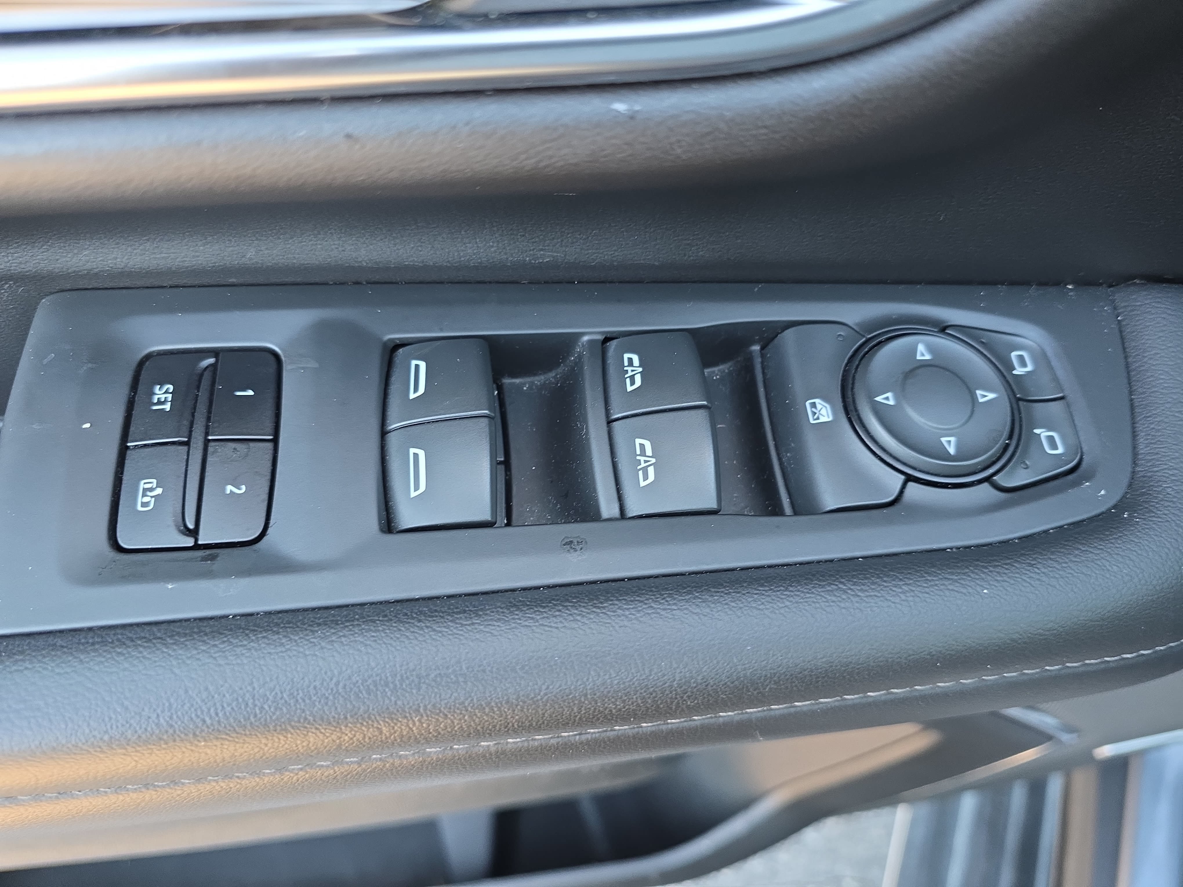 Used 2021 Chevrolet Tahoe LT AWD/4WD image 30
