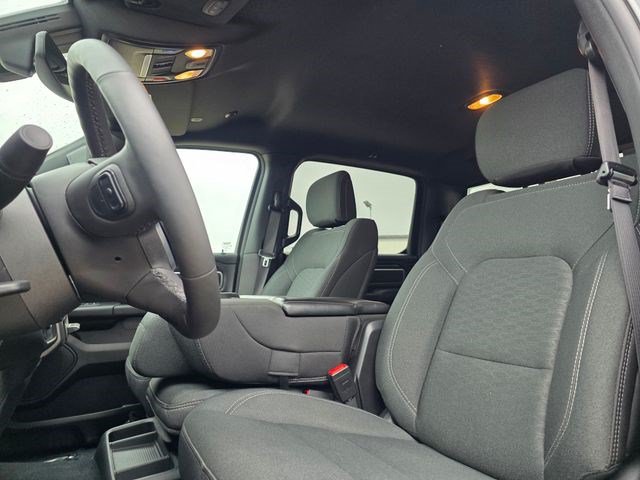 Used 2025 RAM 1500 Big Horn AWD/4WD image 23