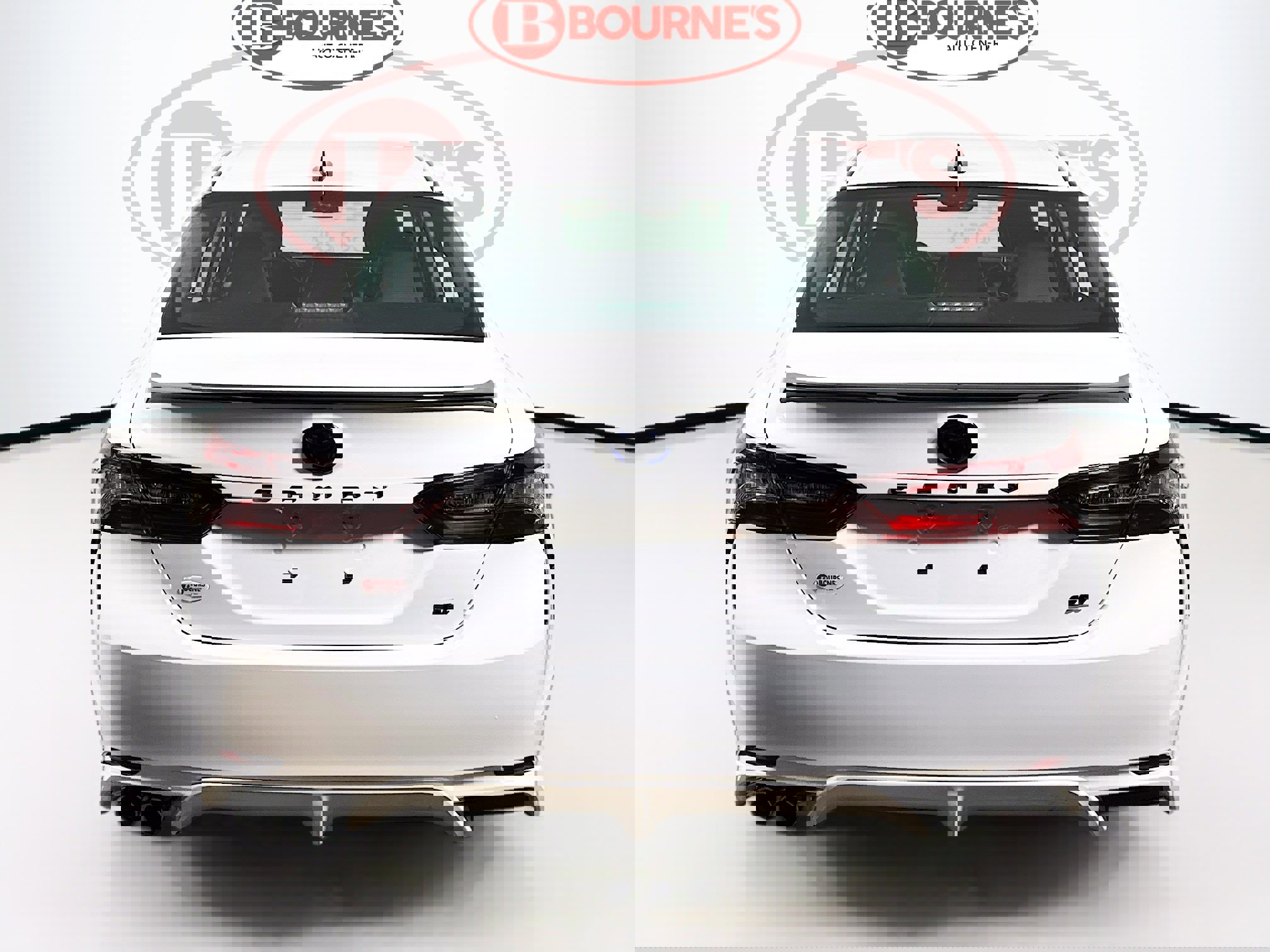 Used 2022 Toyota Camry SE image 7