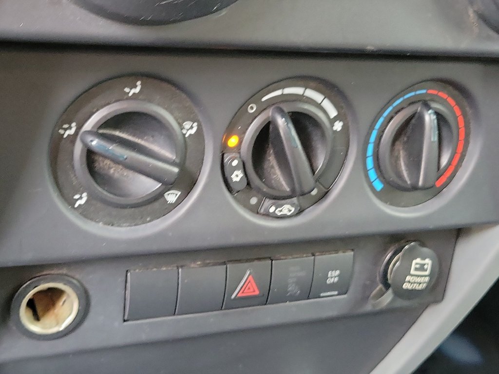 Used 2007 Jeep Wrangler X AWD/4WD image 27