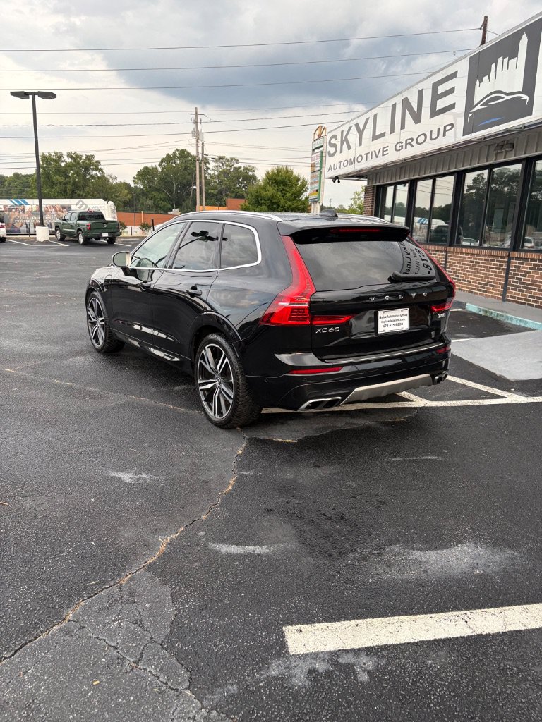 Used 2019 Volvo XC60 T8 R-Design w/ Protection Package Premier AWD/4WD image 7