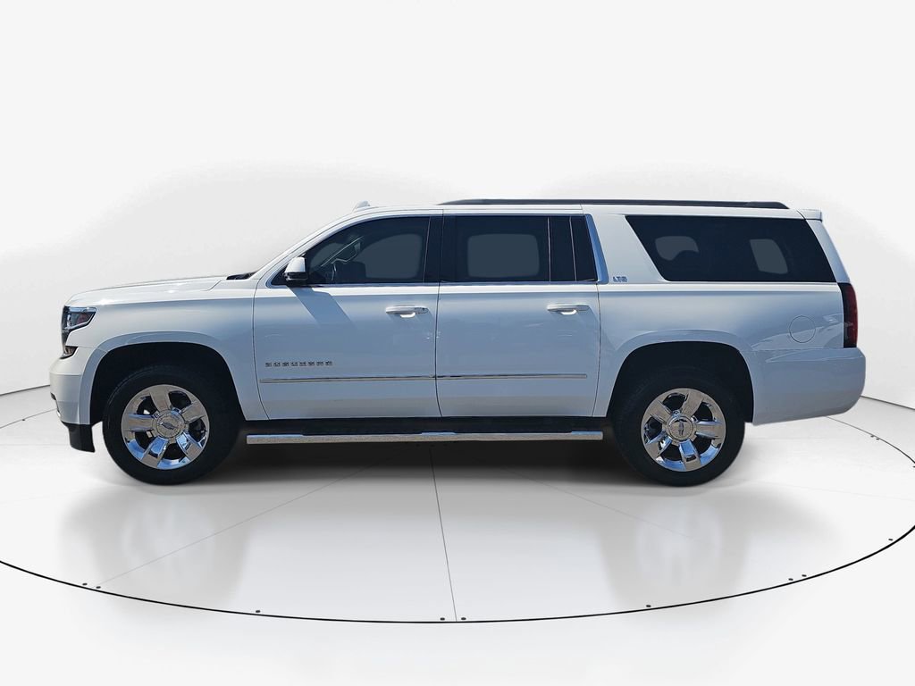 Used 2017 Chevrolet Suburban LT w/ LT Signature Package RWD image 9