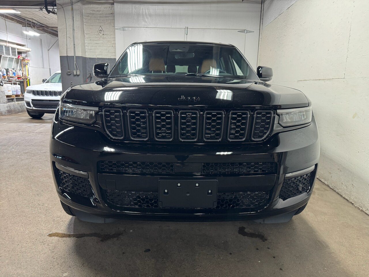 Used 2025 Jeep Grand Cherokee L Summit AWD/4WD image 7