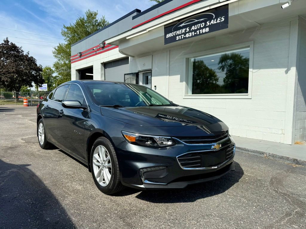 Used 2017 Chevrolet Malibu LT image 7