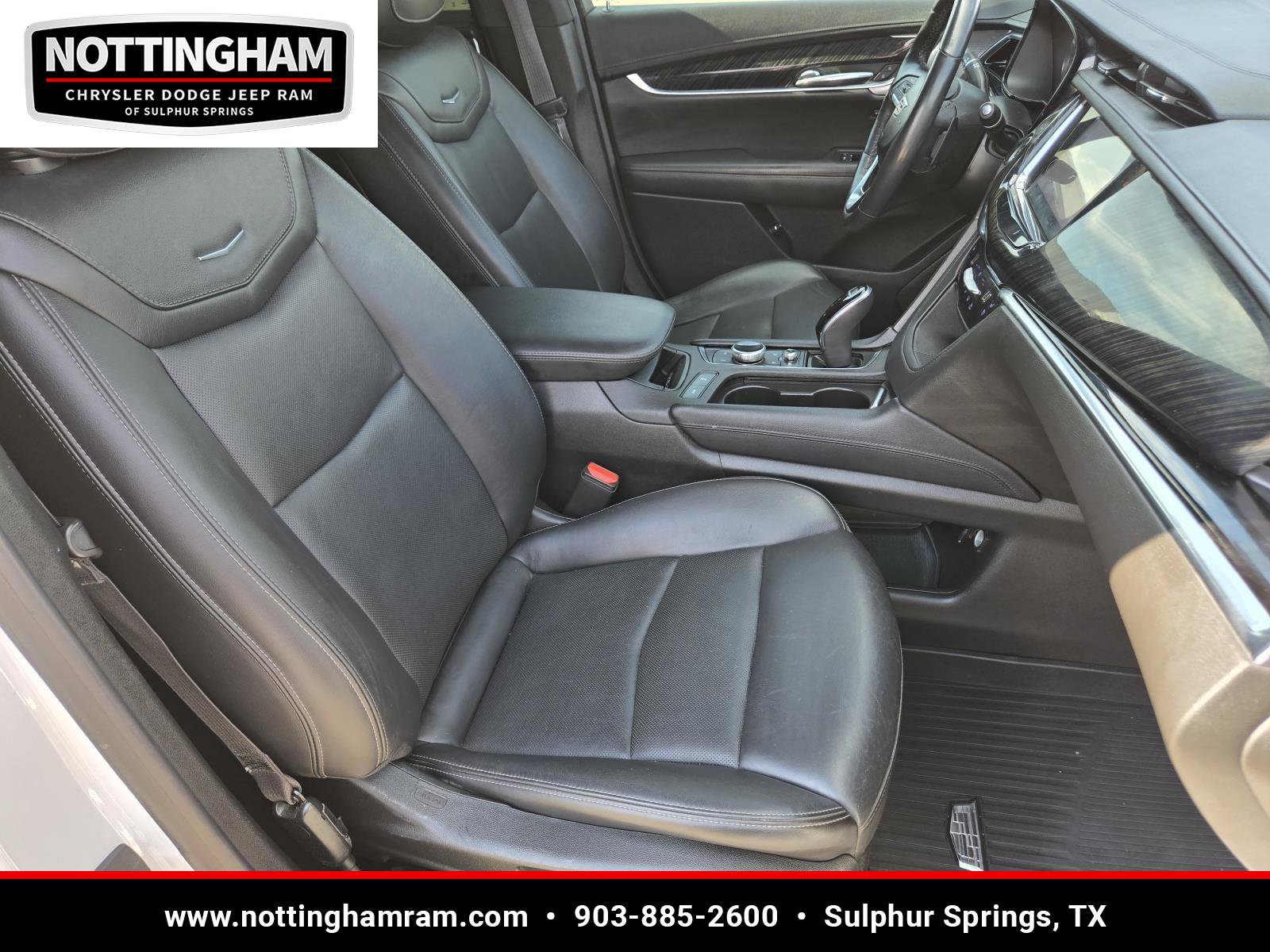 Used 2022 Cadillac XT6 Premium Luxury w/ Technology Package image 28